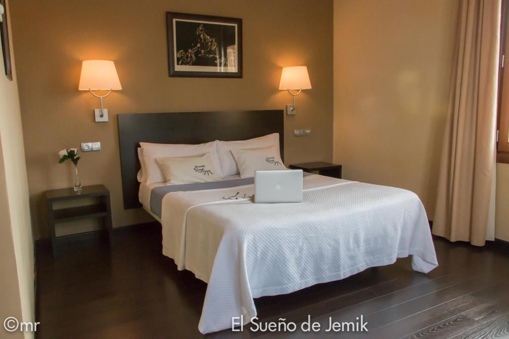 Hotel El Sueno De Jemik La Roda Camera foto